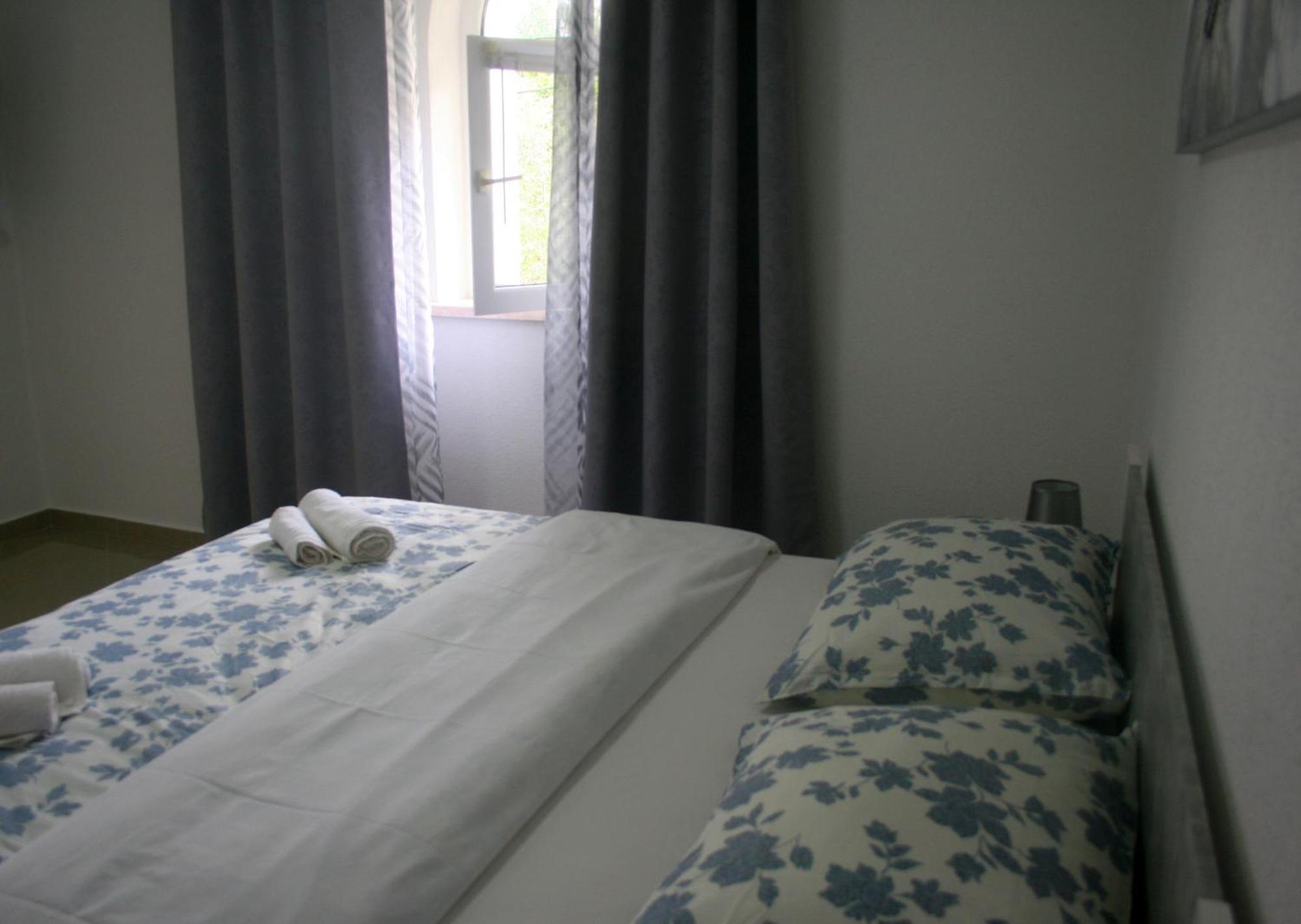 Apartman Elena Sveti Juraj Exterior foto
