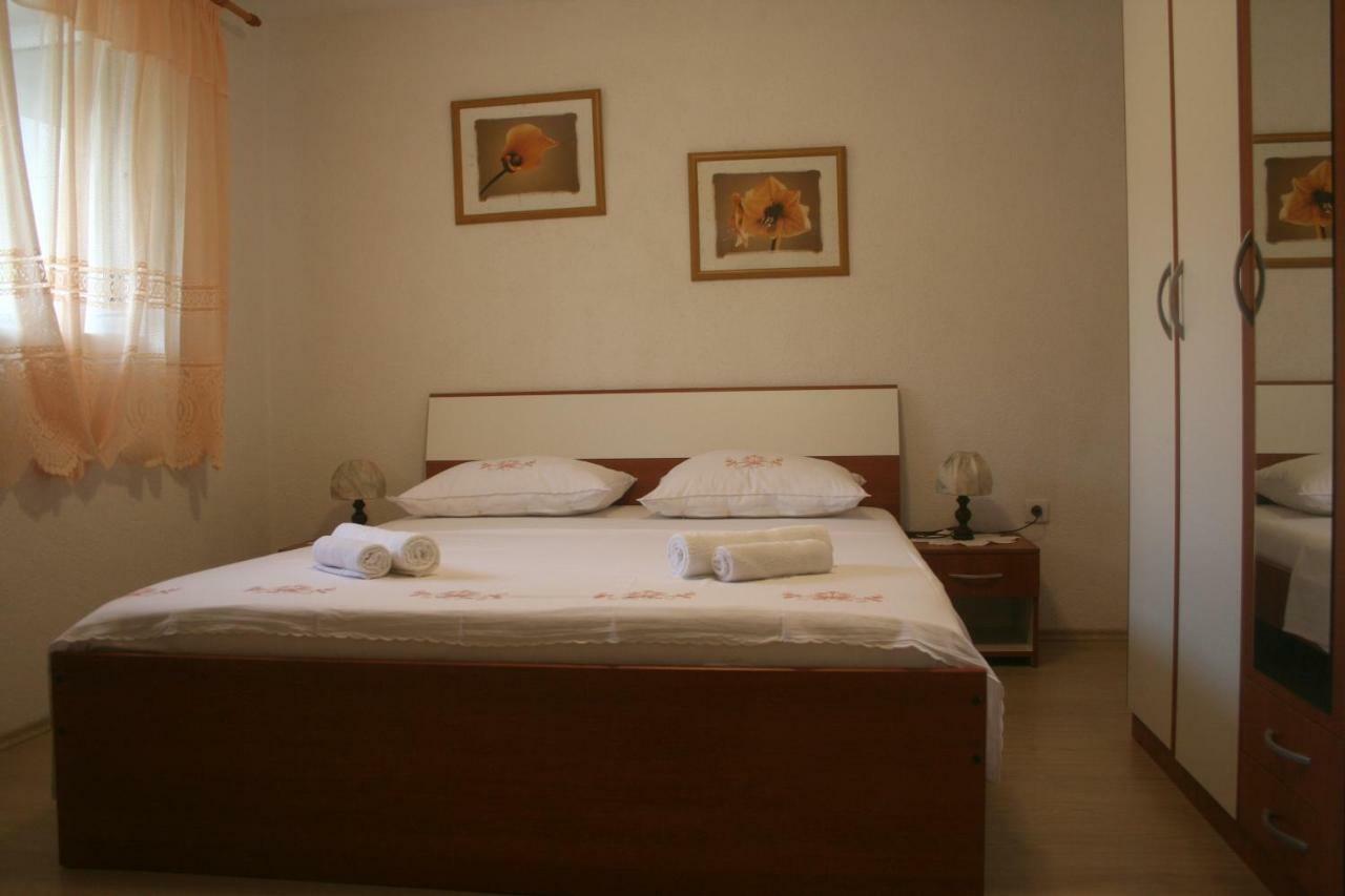 Apartman Elena Sveti Juraj Exterior foto